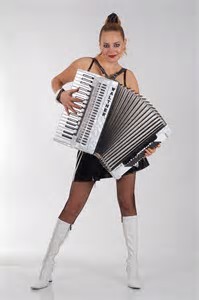 VanessaPalmerBlas/accordion.jpg