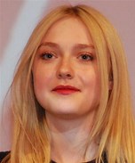 VanessaPalmerBlas/dakotafanning.jpg