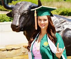 VanessaPalmerBlas/usfgrad.jpg